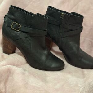 Cole Haan Cassidy Women Size 11B Ankle Boots Buckle Leather Bootie Black